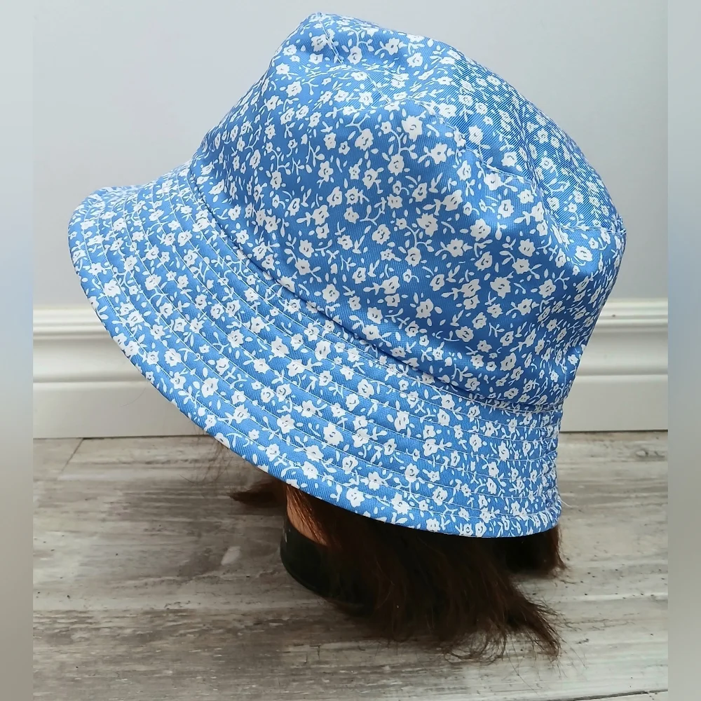 Ardene Blue White Floral Bucket Hat One Size Brand New - Picture 2 of 9